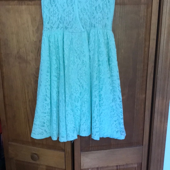 Dress - Picture 5 of 5